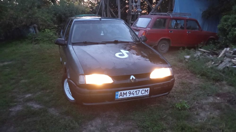 Продам Renault 19