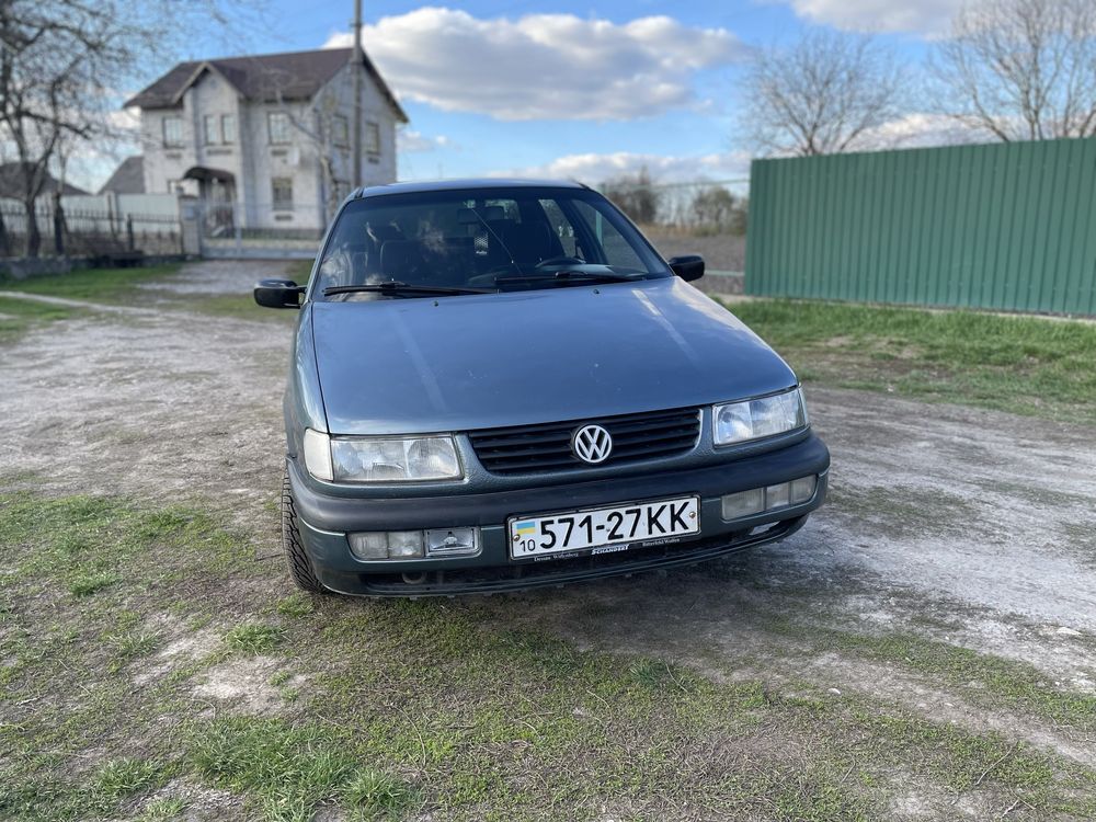 Volkswagen Passat B4 1.8 1995 р.в. в хорошому стані