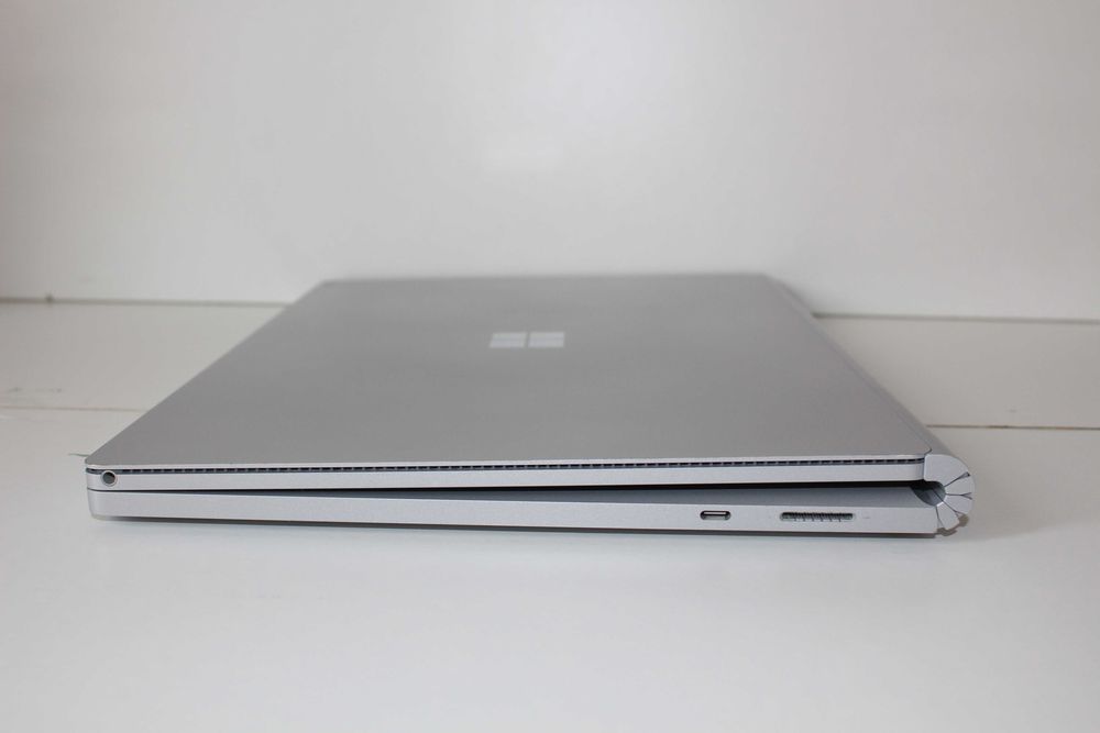 Microsoft Surface Book 3 15" I7 16/256GB/GeForce GTX 1660 Ti 6Gb
