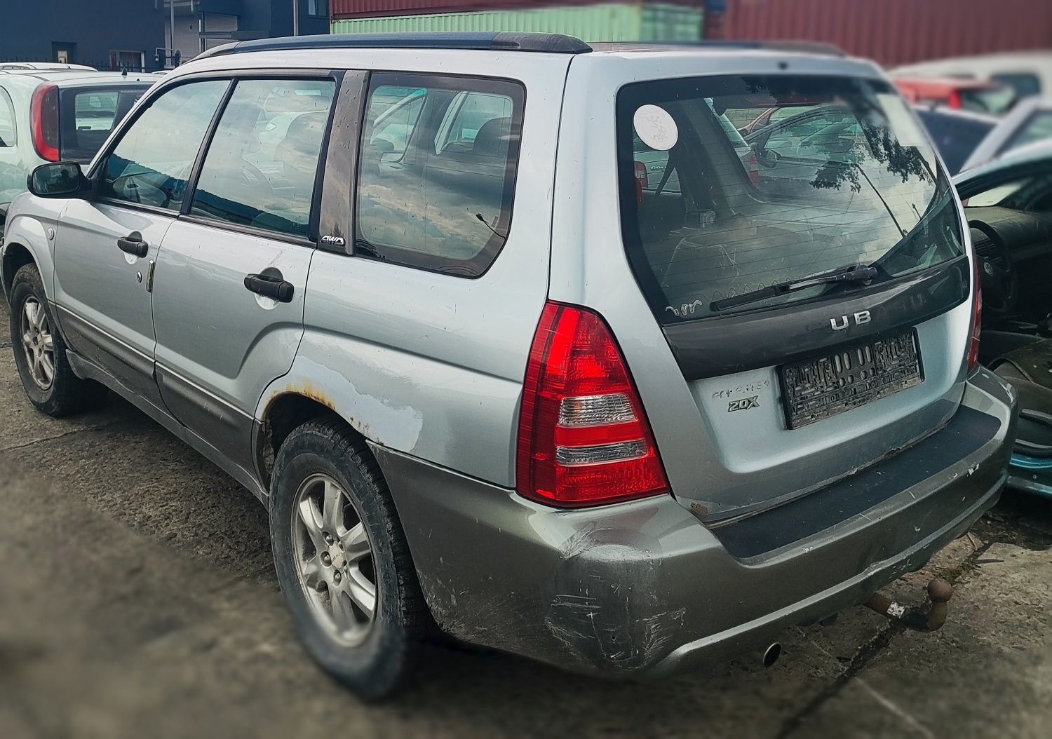Subaru Forester lampy przód lewa i prawa komplet