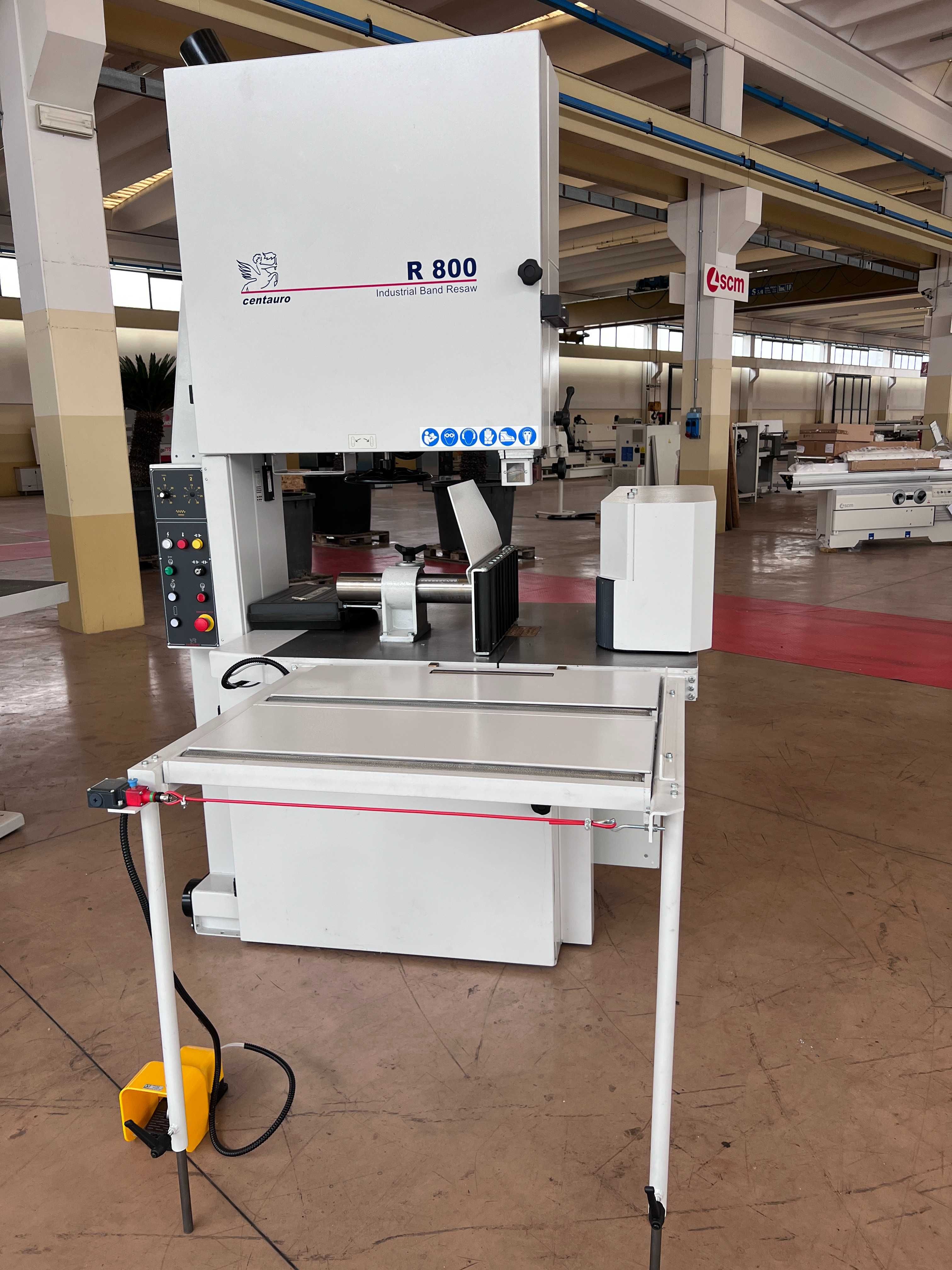Piła do rozkroju, lameli CENTAURO R800 + posuw RVP-210