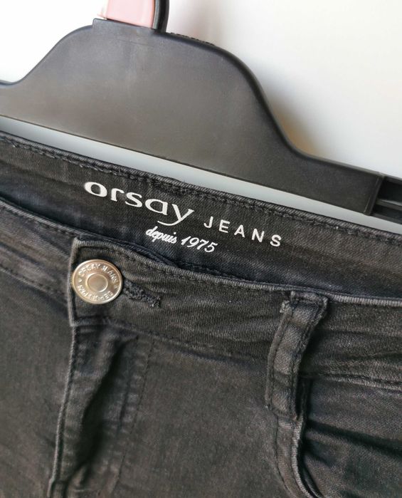 Czarne spodnie jeans z lampasami L 40