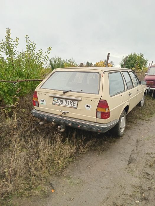 Розбираю Фольцваген Пасат Б -2   1,6 дізель