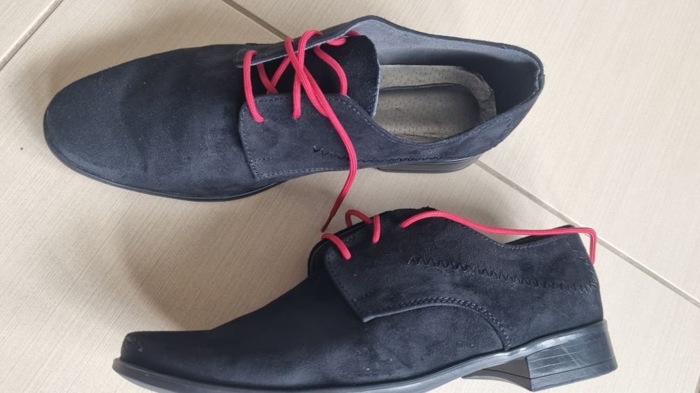 Buty eleganckie komunijne rozmiar 34