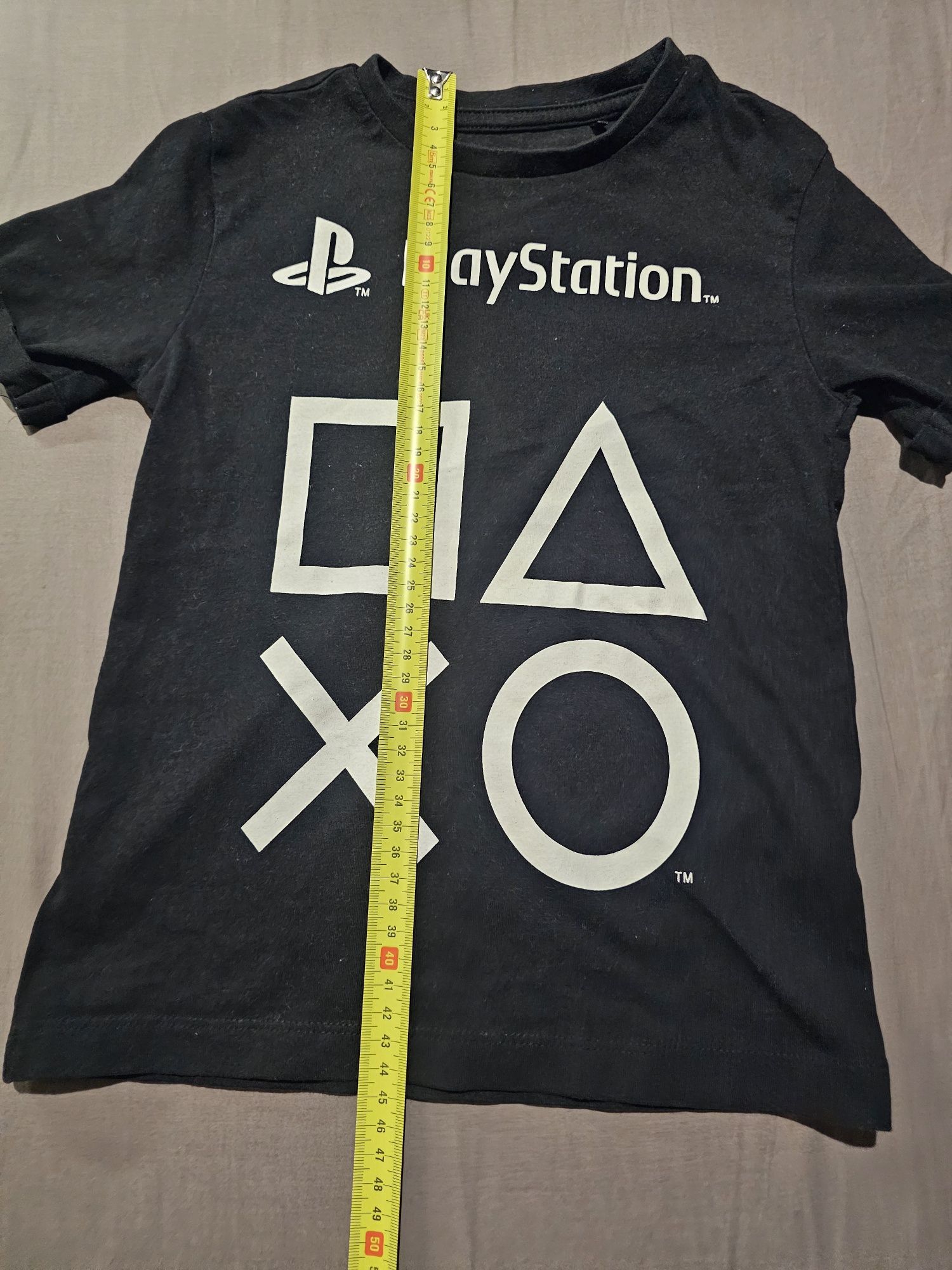 Tshirt play station reserved 116
