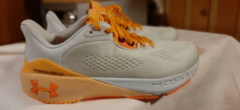 Under Armour Machina 38 Nowe