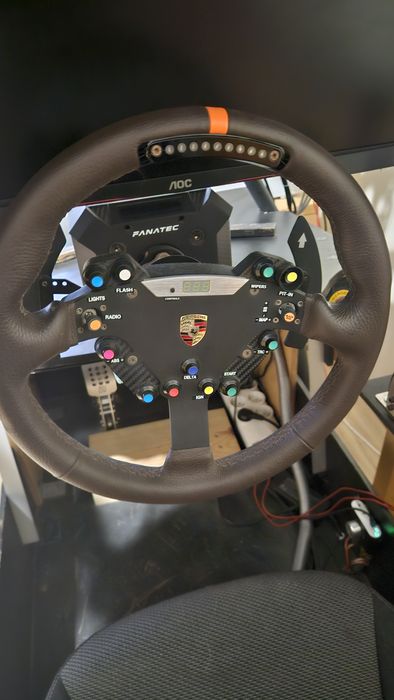 Simracing fanatec,heusinkveld, triple monitors, travao de mao