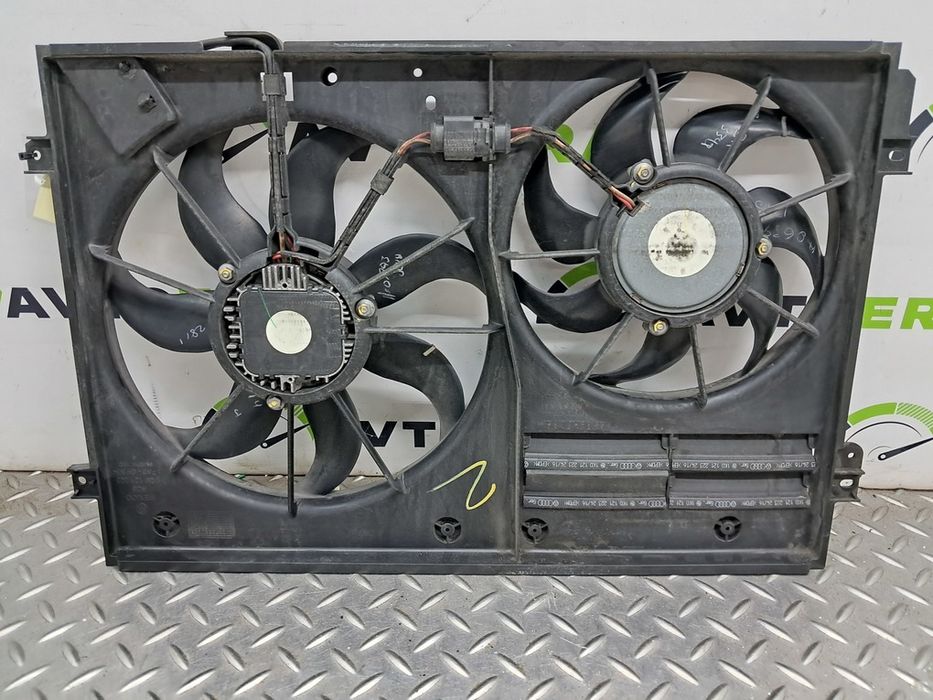 Диффузор радиатора в сборе VOLKSWAGEN  PASSAT B7 B8 USA 1K0121205AD9B9