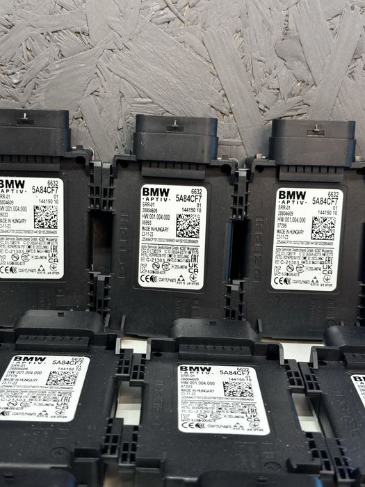 Радар асистент водія 5A84CF7 Radar SRR-01 BMW G01 G05 G30 G07 G20 G14