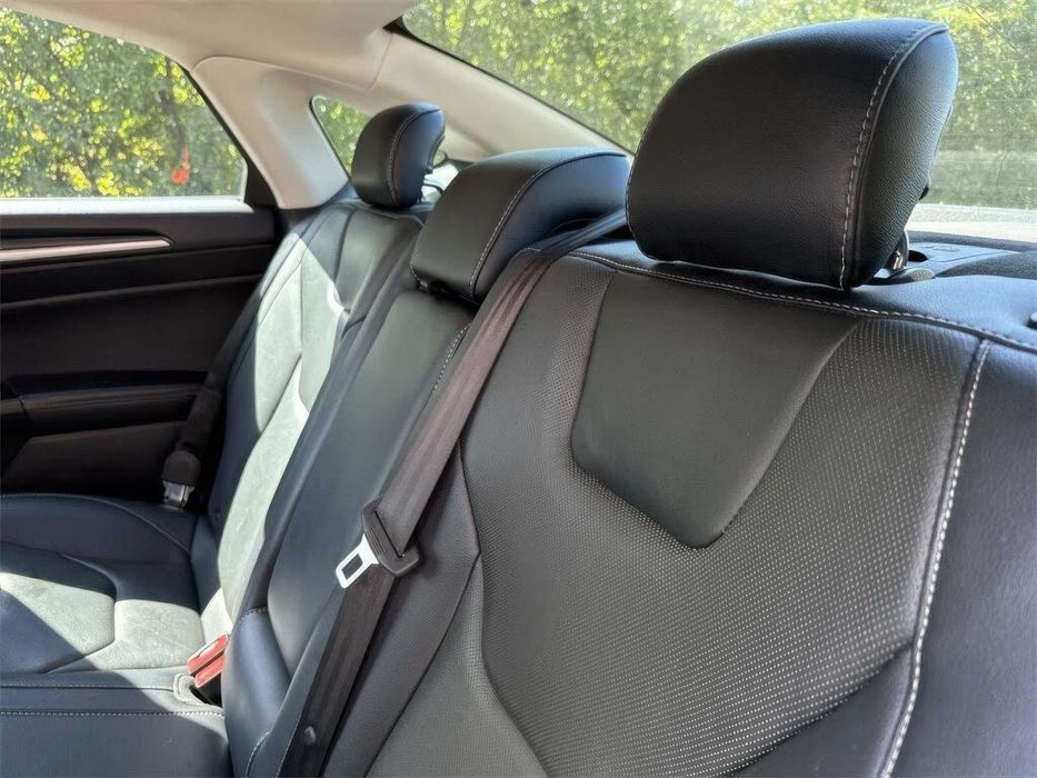 Ford Fusion Titanium      2019