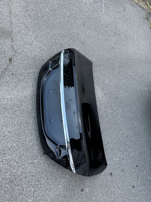 Кришка багажника Mercedes C-Klass W205