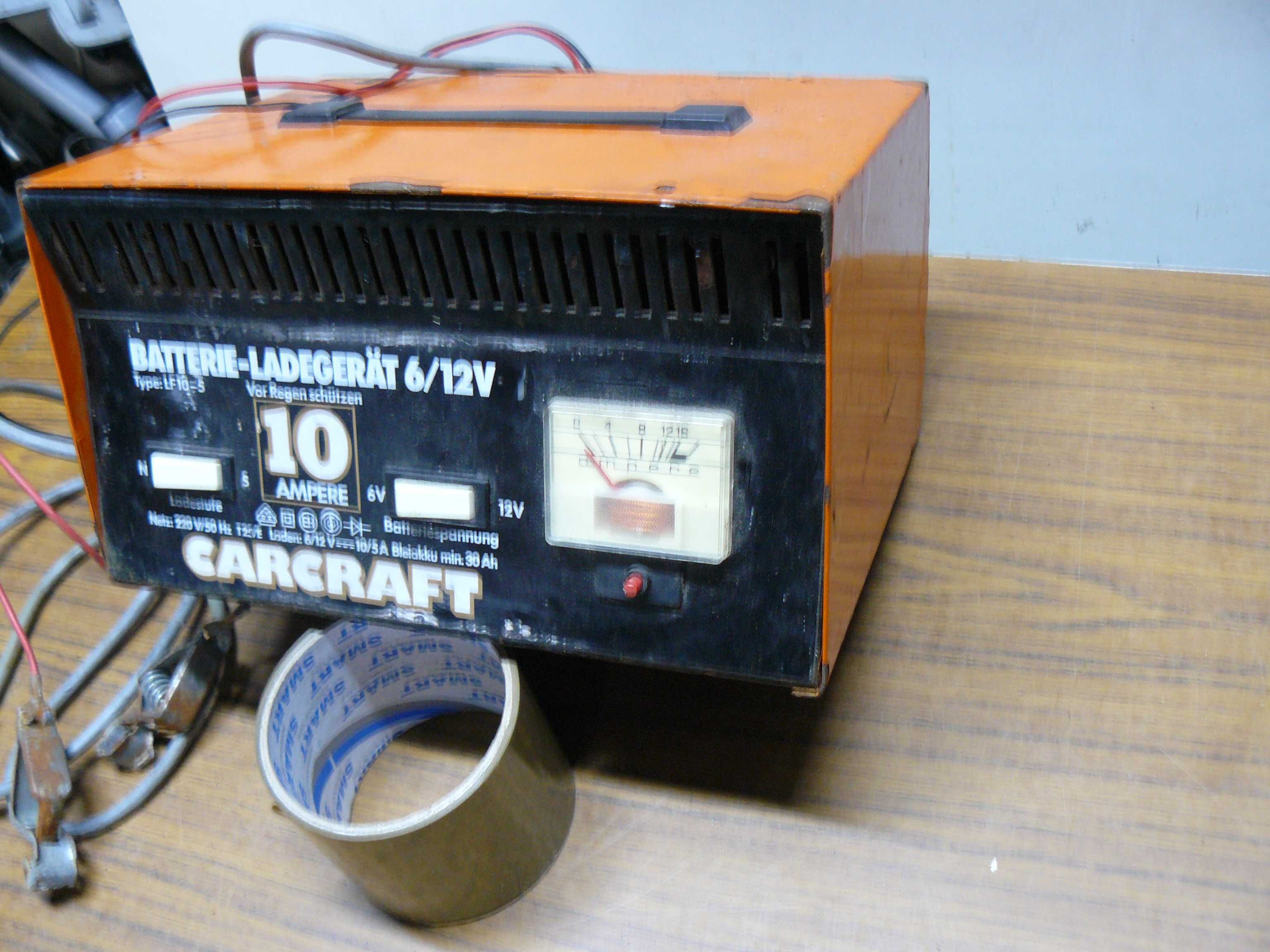 Prostownik samochodowo-motocyklowy 12V i 6V 10 amp.