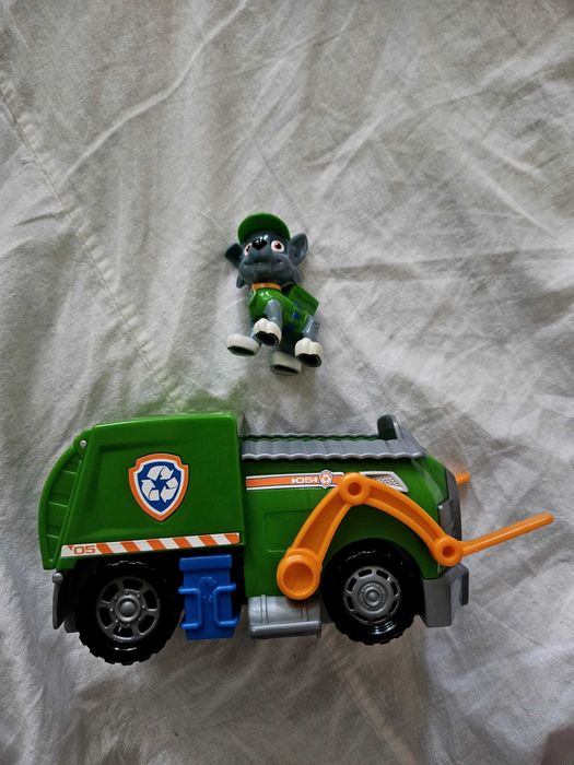 Машинка Щенячий патруль з Роккі