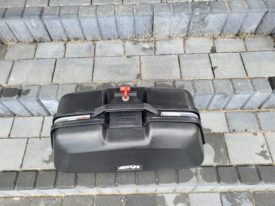 Kufer givi monokey e28
