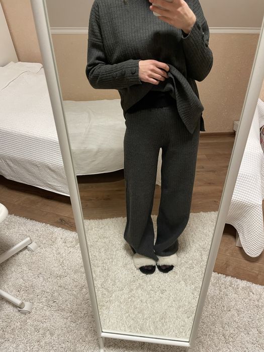 Осінній костюм трикотажний сірий, з сфертом, на резинці,