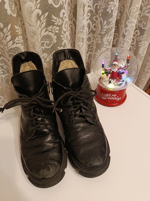 Жіночі зимові черевики