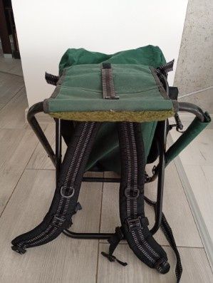 Krzesło wędkarskie z plecakiem Abu Garcia