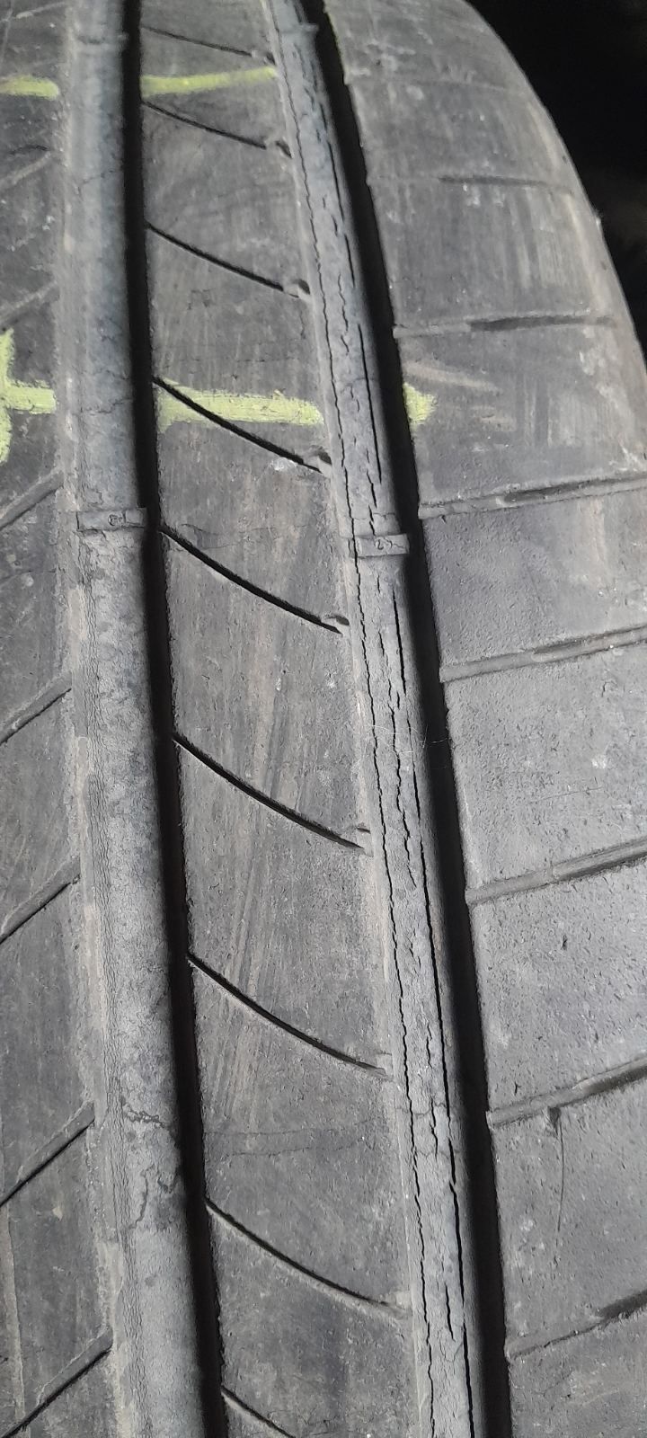 265.45.20 GoodYear 2шт літо шини гума склад Харків Шиномантаж з Європи