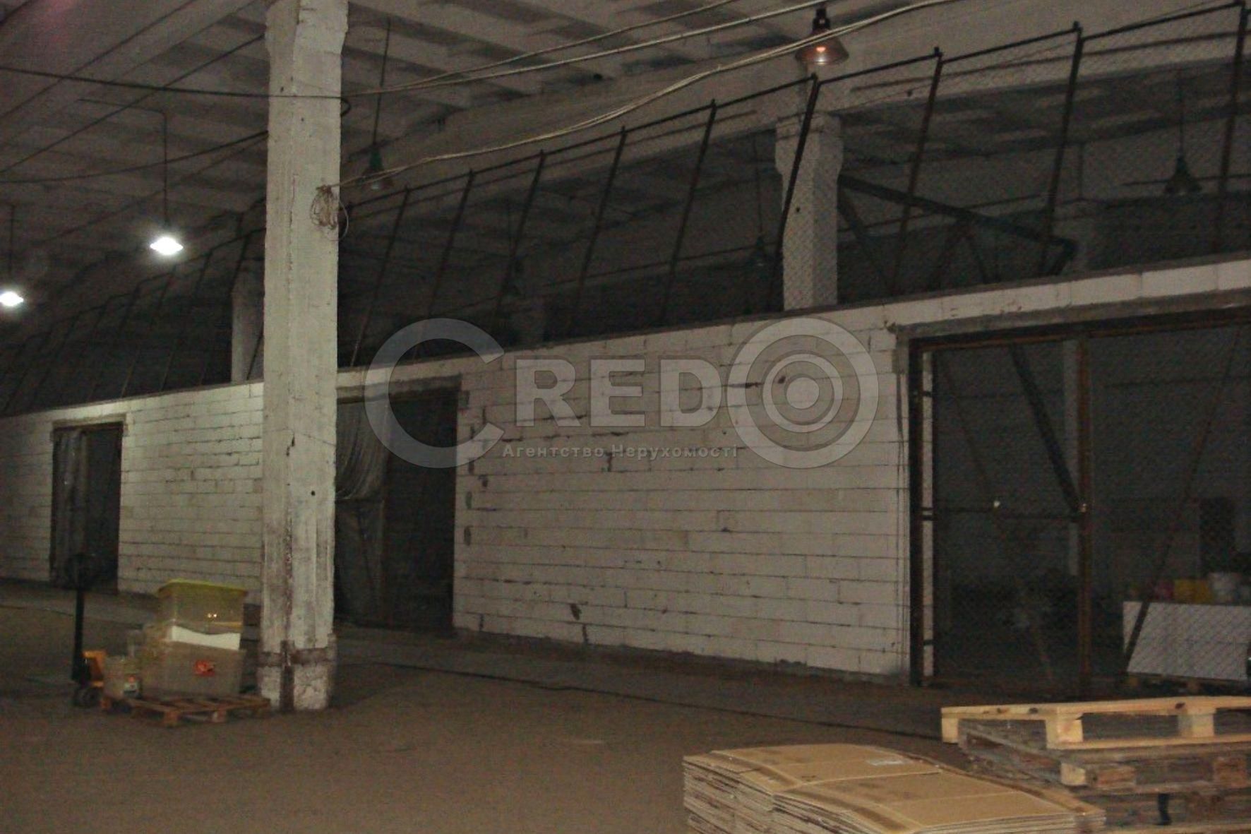 Продаж складу 1500 кв.м, вул. Ярослава Мудрого