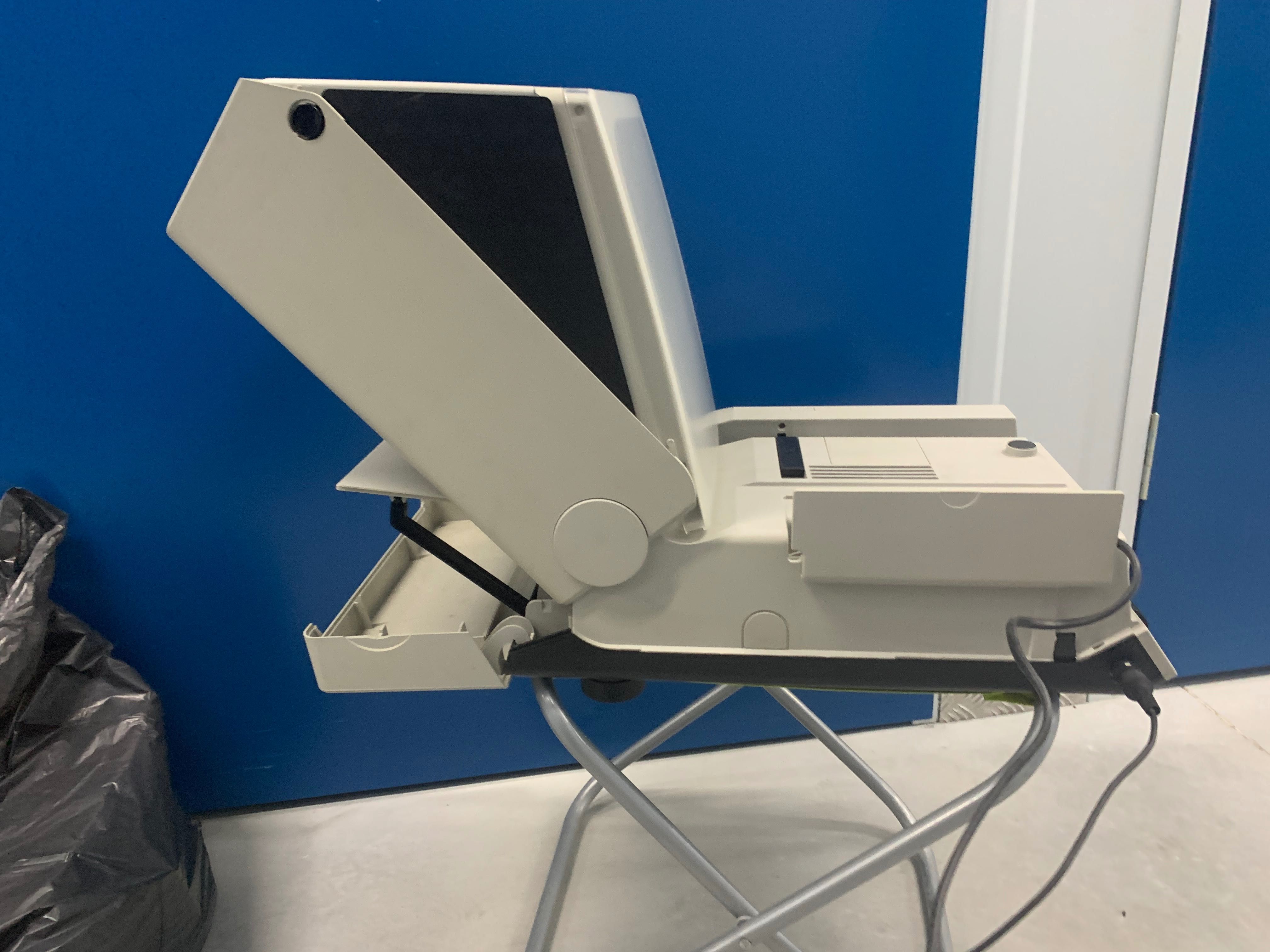 Projector/visualizador de slides REFLECTA CLASSIC AFM