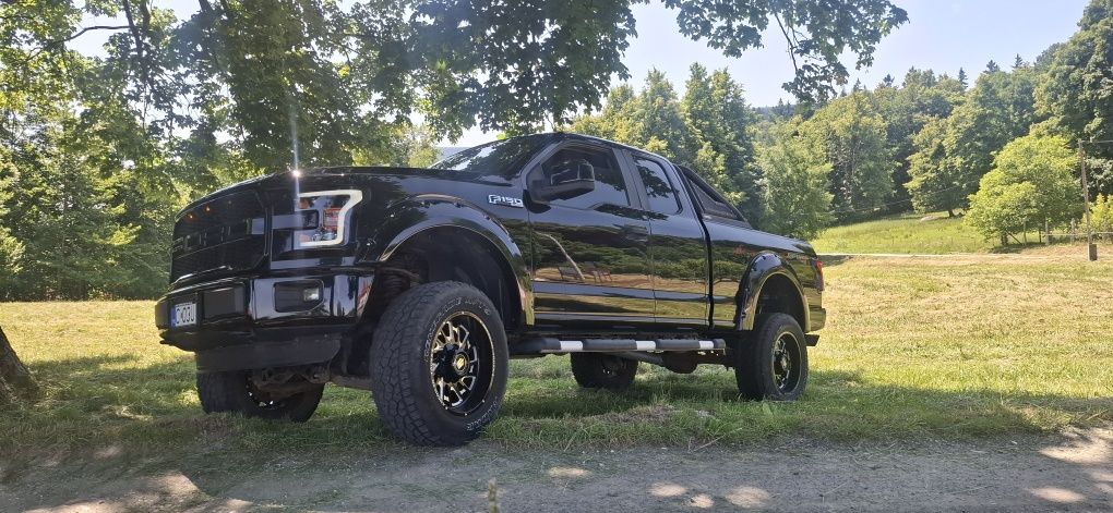 Witam sprzedam fajnego forda f150