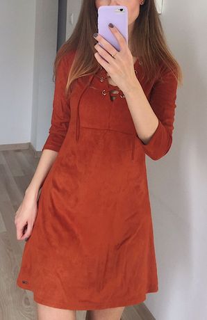 Welurowa ruda sukienka Mohito 34/XS