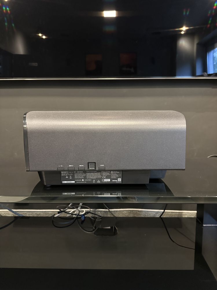 Sony VPL-VW590ES - projektor 4K