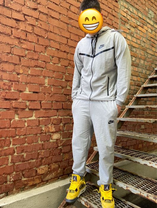 Мужской спортивный костюм jordan nike air tech fleece