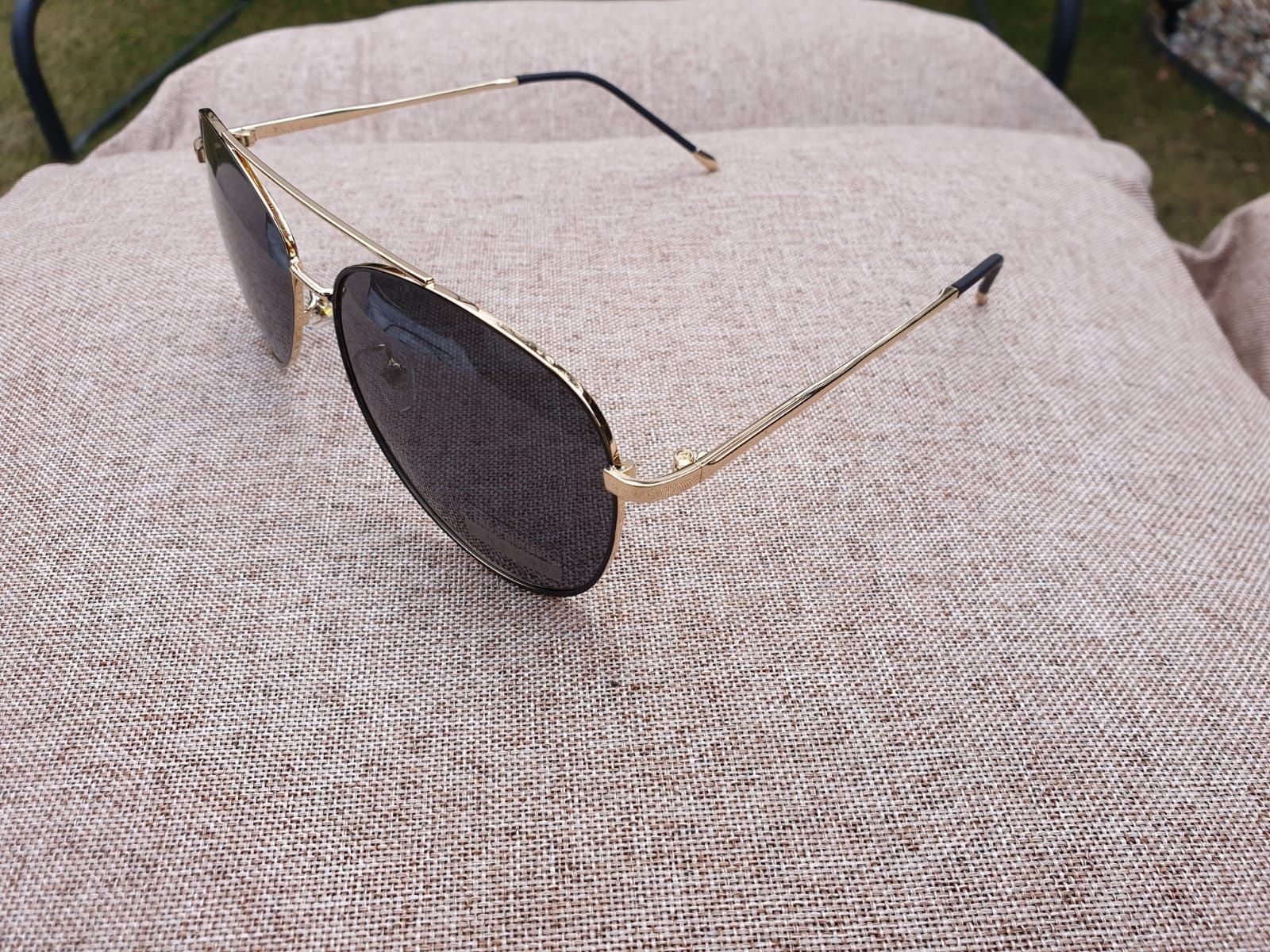 Nowe Okulary Polaryzacyjne UV400 Przeciwsłoneczne Gucci Złote Oprawki