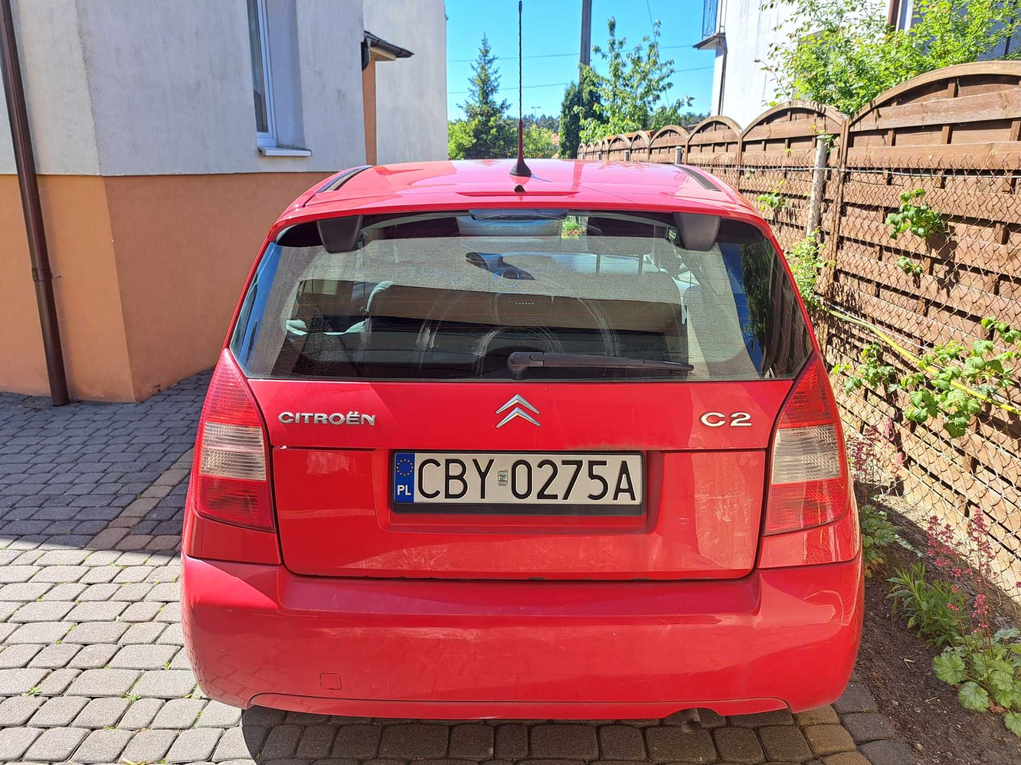 Sprzedam Citroen C2 w bardzo dobrym stanie.