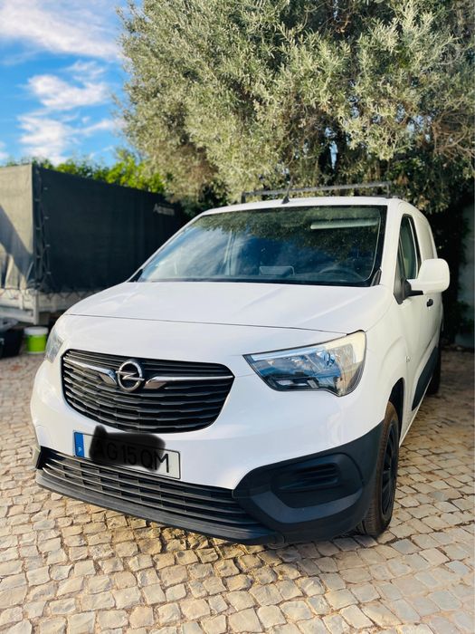 Opel Combo 1.5d L1 poucos quilometros