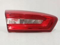 Ford focus 2019 tył strona lewa lampy tylne