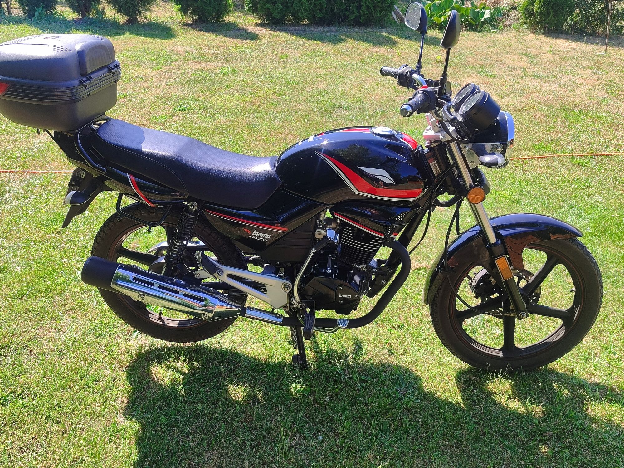 Bianci Falco 125 ccm, kat B.