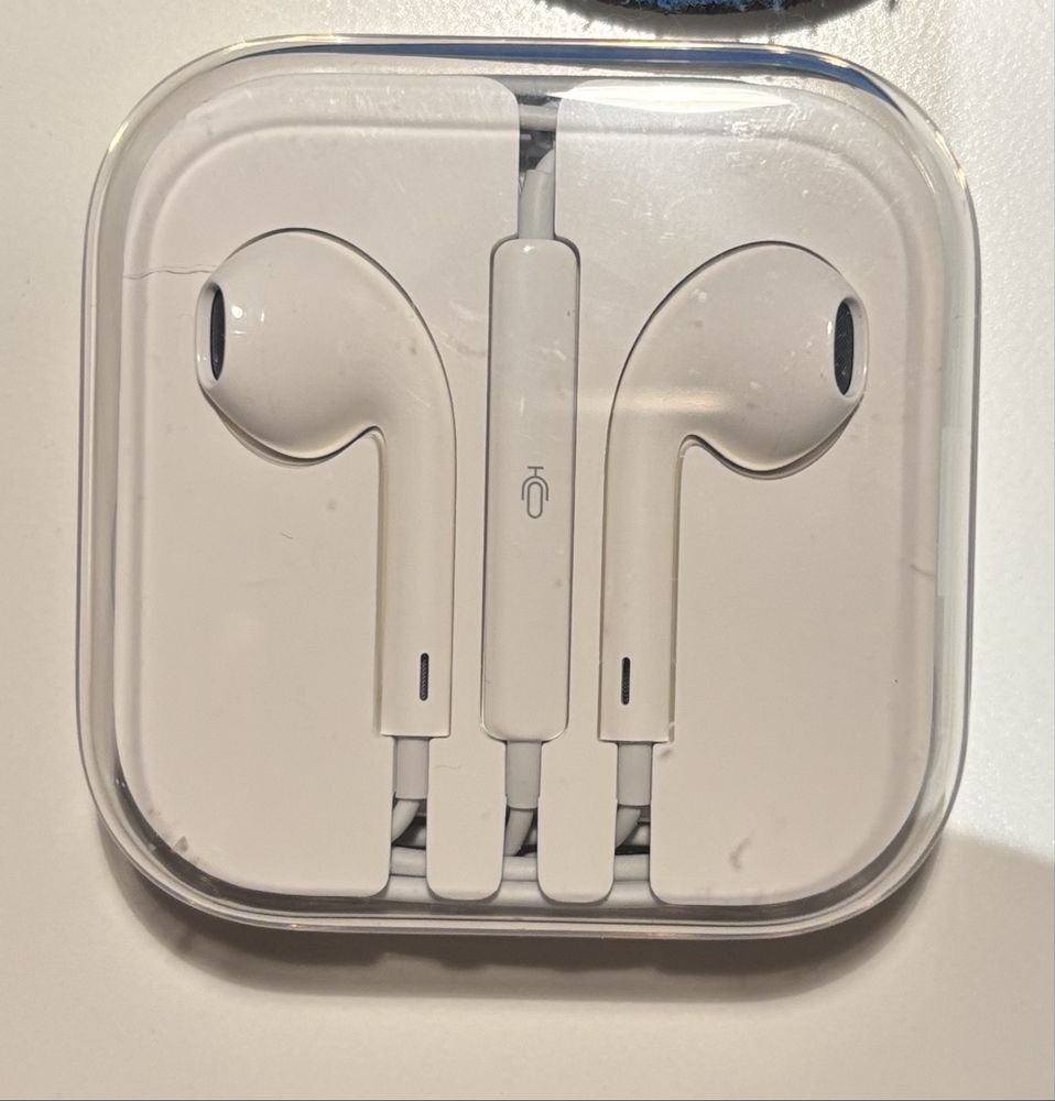 EarPods Apple orig. com fio - novos/ nunca usados