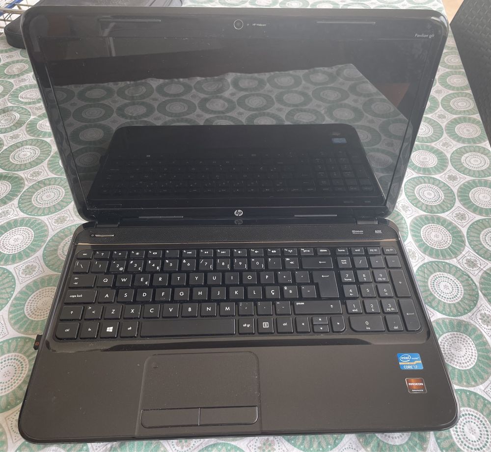 Portátil HP com teclado e mala (ler descrição)