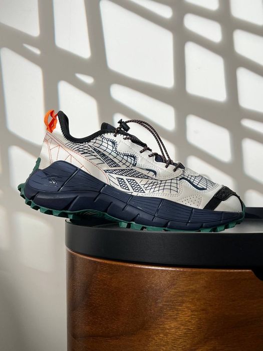 Мужские термо кроссовки Reebok Zig Kinetica 2.5 Edge GTX Beige Navy