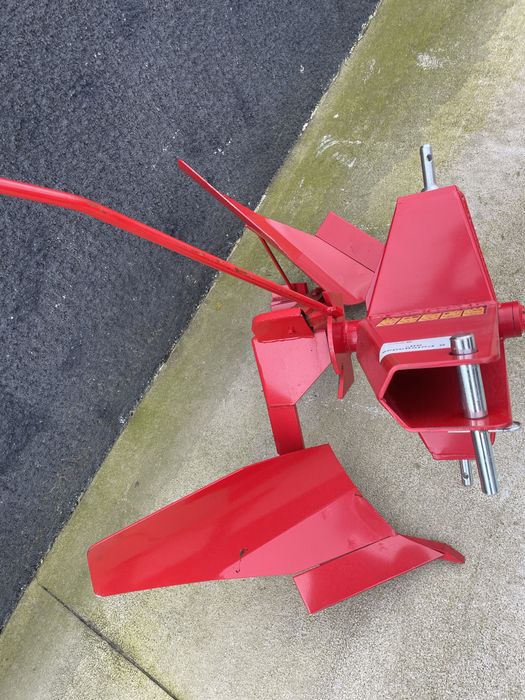 Charrua reversivel 8” manual