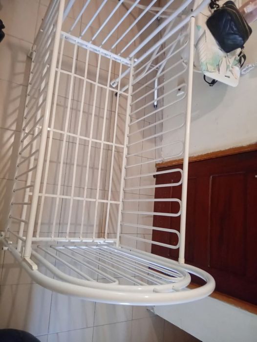 Berço para bebé segunda mão