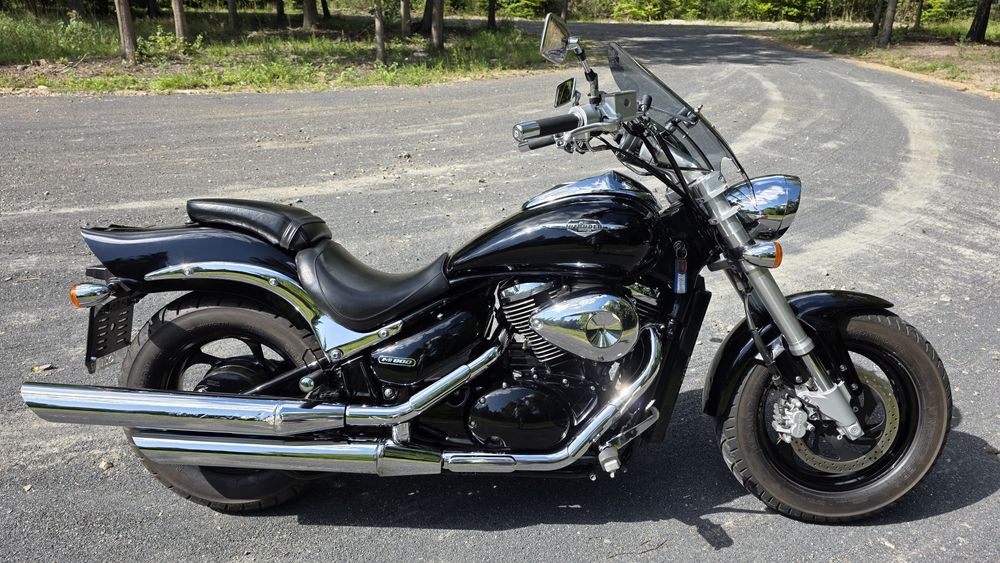 Suzuki Intruder M800