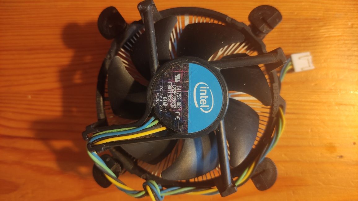 Processador Core i5 750 - socket LGA1156 (2,66 GHz, 8mb cache)