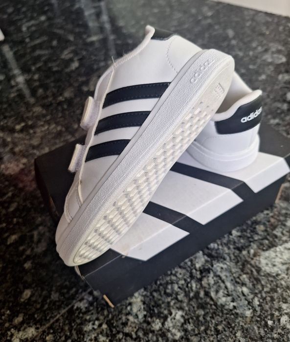 Adidas Grand Court 2.0 CF para criança