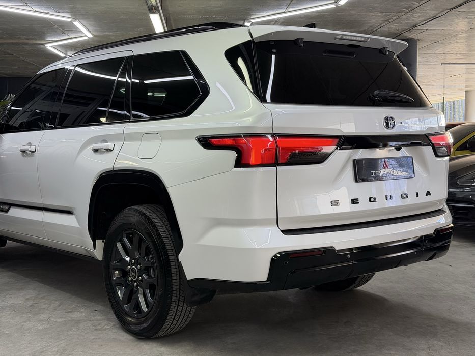 Toyota Sequoia Platinum