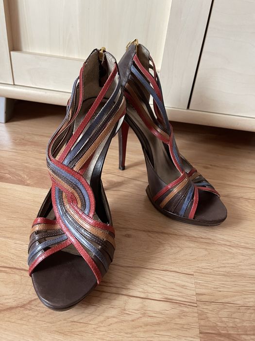 Kazar sandałki na platformie