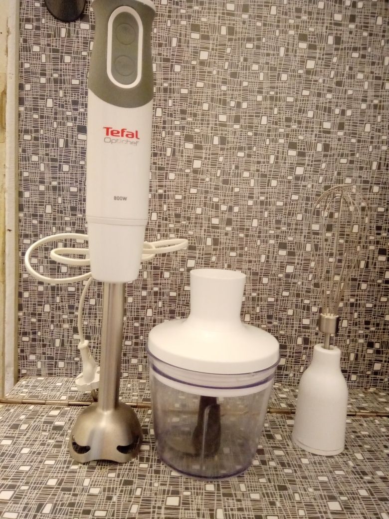 Блендер погружной  Tefal 800w