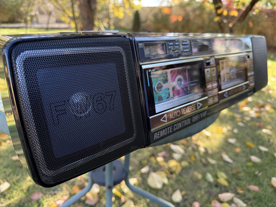 Продам магнитолу  National RX-FW67