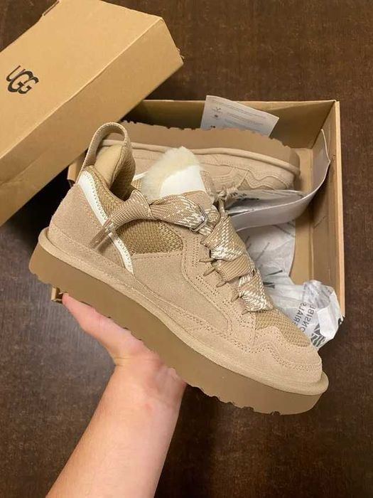 UGG_Lowmel_Sand / ROZ.39