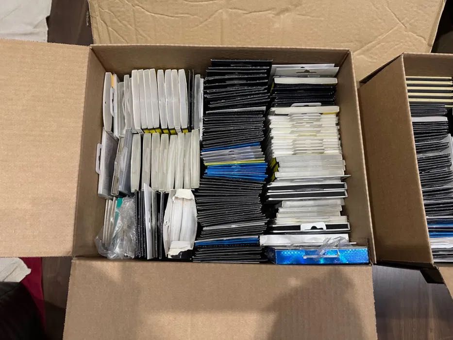Lote + 2000 Acessórios Telemóveis Capas Películas Artigos Novos Stock