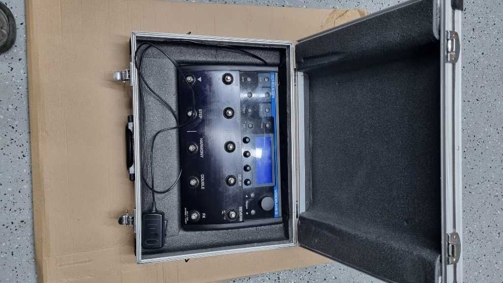 Sprzedam TC HELICON VOICELIVE 2 z case - igła!!!