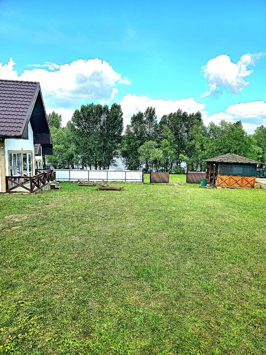 База відпочинку рДністер West camping оренда будинка відпочинок басейн