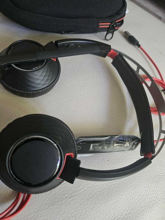 NOWE Słuchawki nauszne POLY praca zdalna